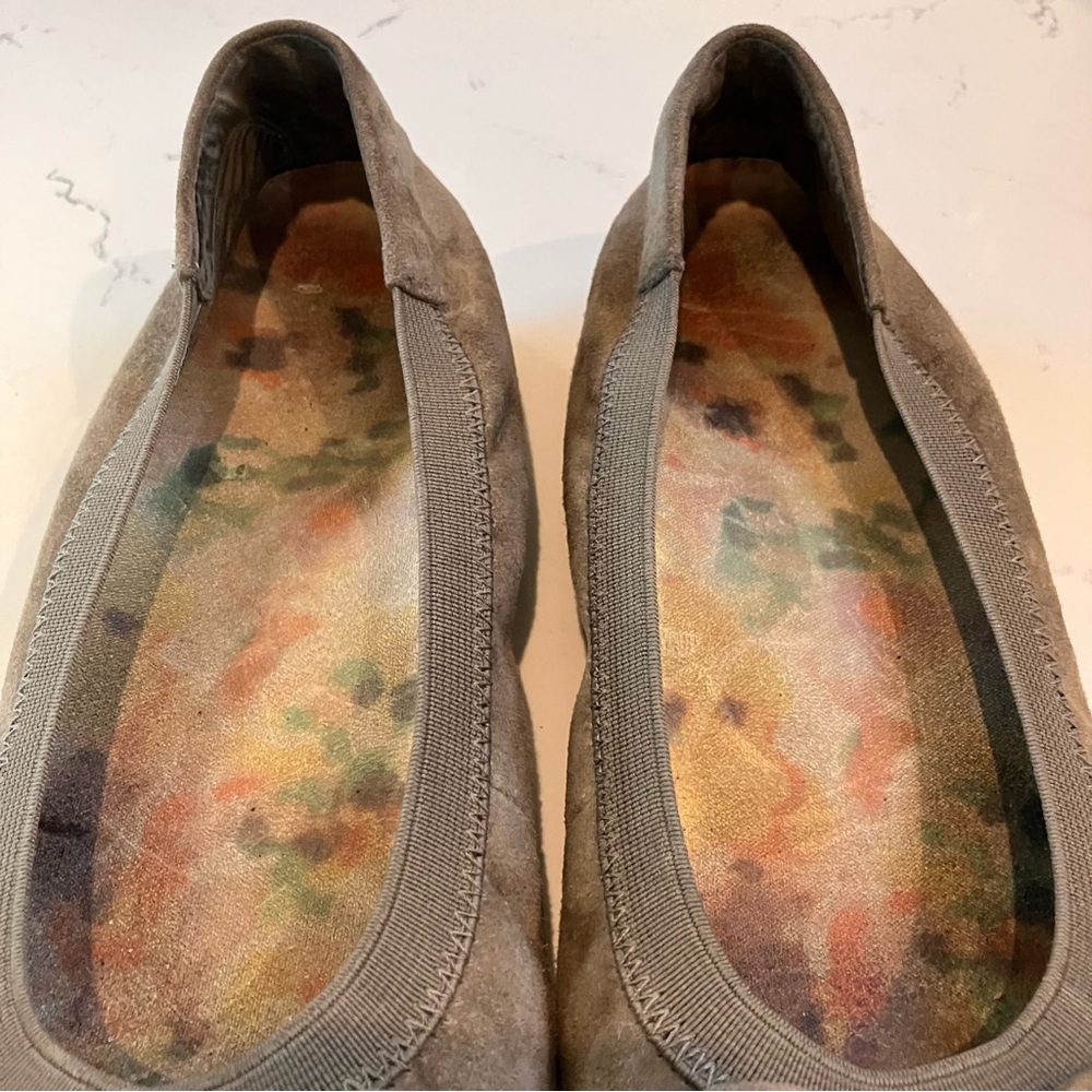Vionic Matira Womens Size 8.5 Shoes Taupe Suede Bow Slip on Comfort Ballet Flats - Picture 10 of 12